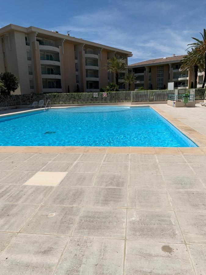 Location Port Frejus, Bord De Mer Exterior foto